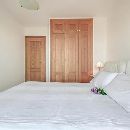 Apto. Vista Mar - Wifi, Piscina, Parking, 1ª Linea De La Playa. - Es-89-130