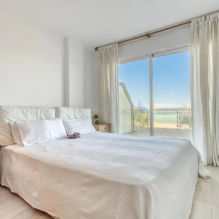 Apto. Vista Mar - Wifi, Piscina, Parking, 1ª Linea De La Playa. - Es-89-130